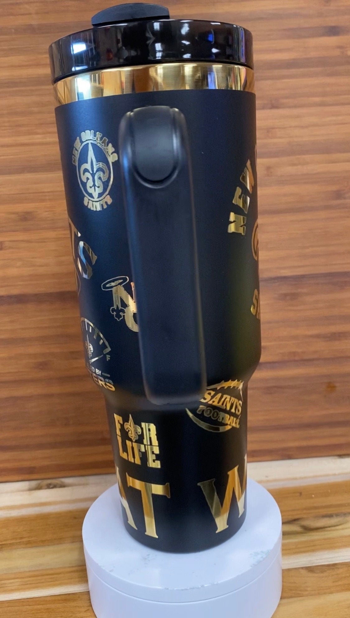 40 0z Laser Engraved Tumbler New Orleans - JennyJacks,llc.